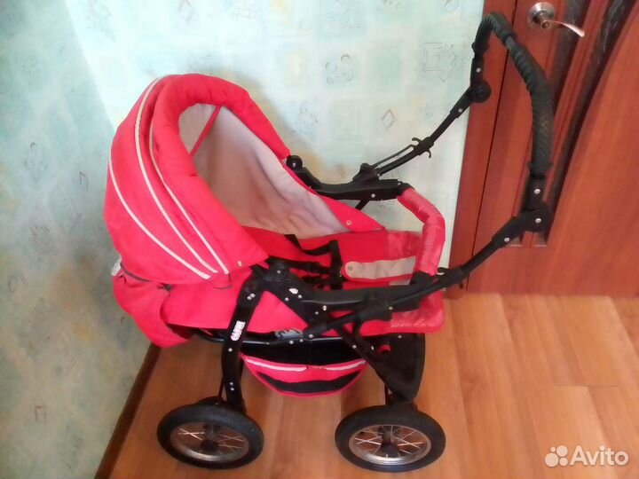 Продам детскую коляску