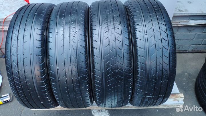 Dunlop Grandtrek ST30 225/60 R18