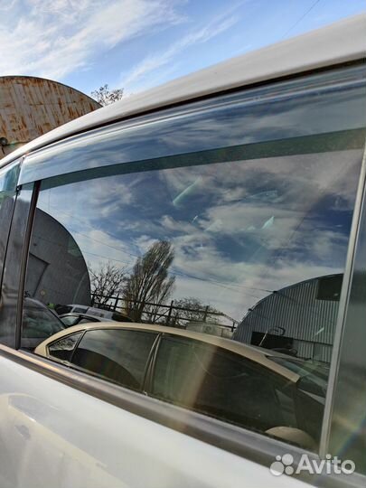 Peugeot 3008 стекло двери задней левой