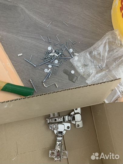 Кухонный шкаф навесной 60 см новый