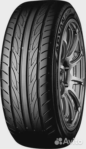 Yokohama Advan Fleva V701 215/40 R18 89W
