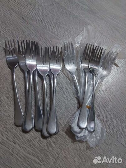 Столовые приборы