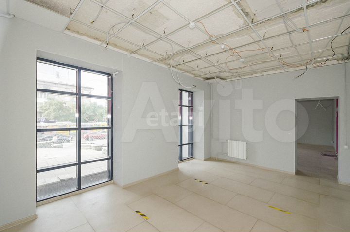 Сдам торговое помещение, 63.2 м²