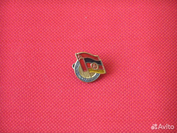 Значки СССР, РФ и другие