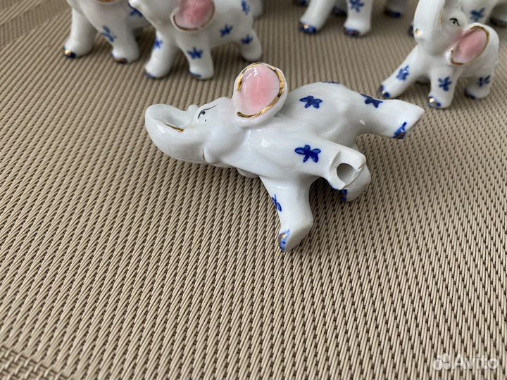 Фарфоровые статуэтки слоники