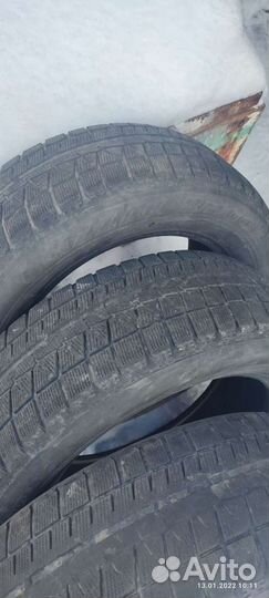 Bridgestone Blizzak Revo1 225/60 R17