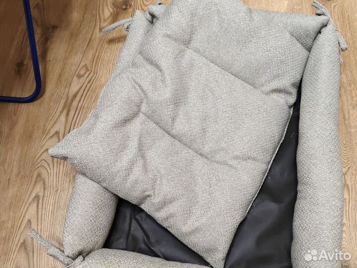 Лежанка для собак