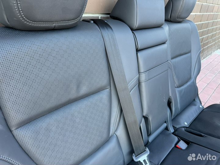 Салон Land cruiser 300