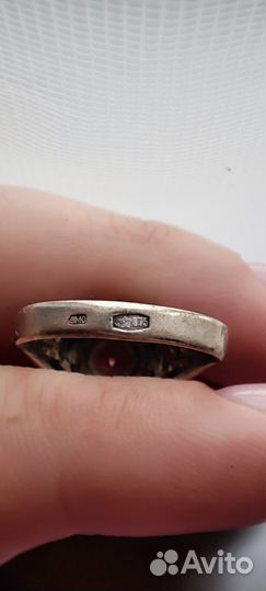 Серебряное кольцо 875