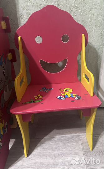 Детский стол и стул