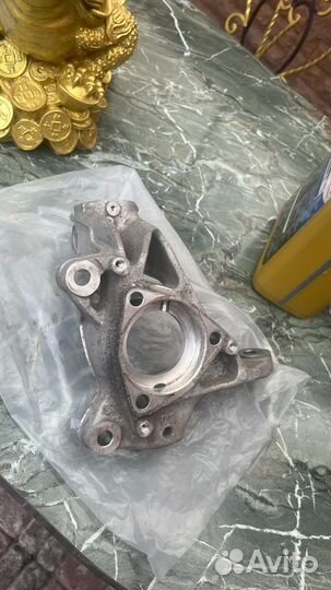 Поворотный кулак WV Tiguan