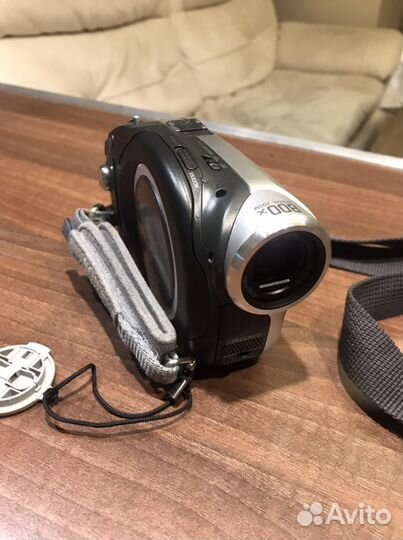 Видеокамера sony