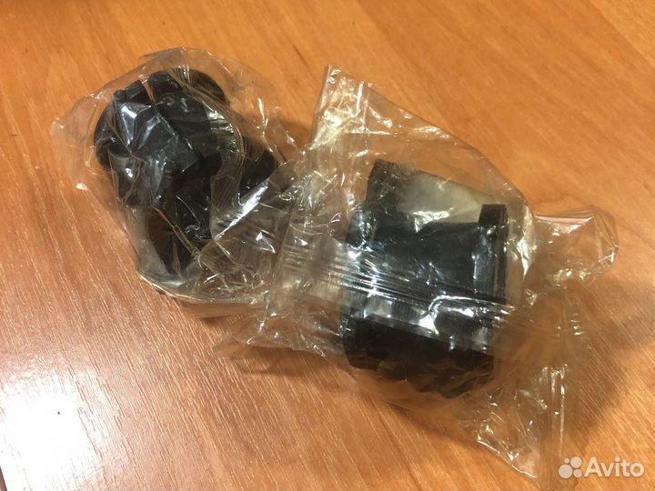 Втулки стабилизатора задние