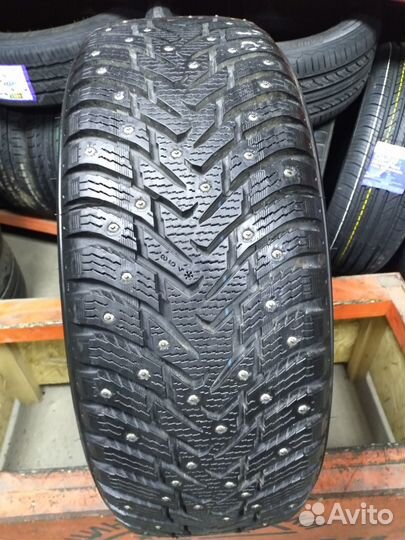 Nokian Tyres Hakkapeliitta 8 SUV 235/55 R18