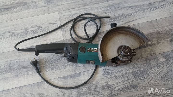 Ушм болгарка makita 230 9069 бу