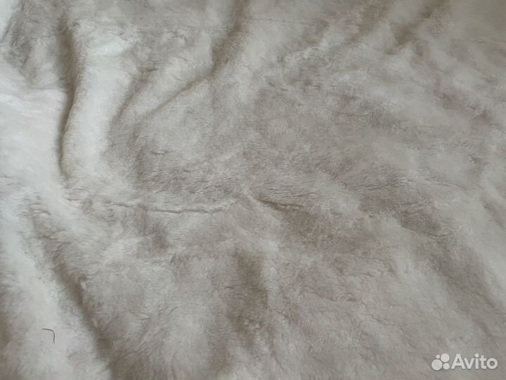 Искусственный мех белый короткий ворс