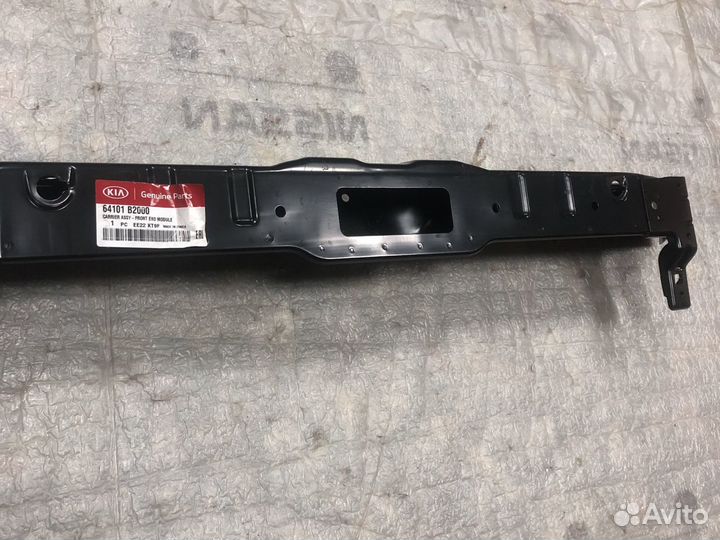 Панель передняя новая Kia Soul 2014-19 64101B2000