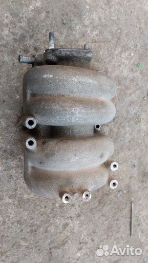 Коллектор впускной Лада 21214 2006