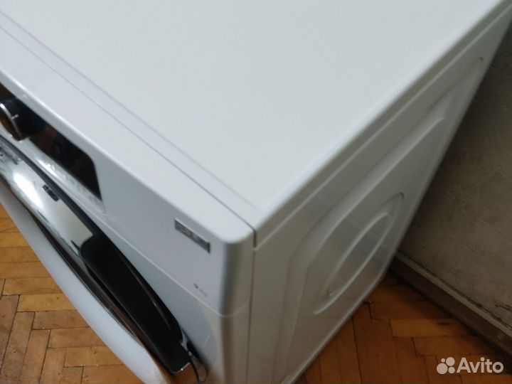 Стиральная Whirlpool 9 кг 1400 об