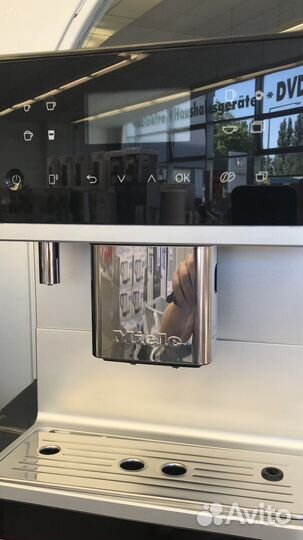 Кофемашина Miele CM 6160