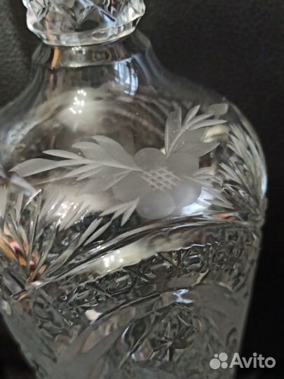Графин хрустальный