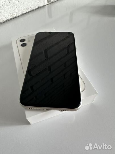 Телефон iPhone 11 128 gb