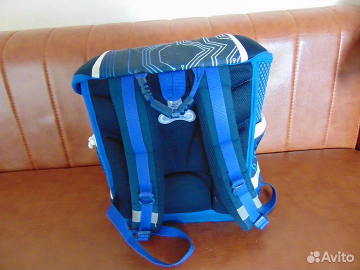 Рюкзак Портфель для младшего школьника