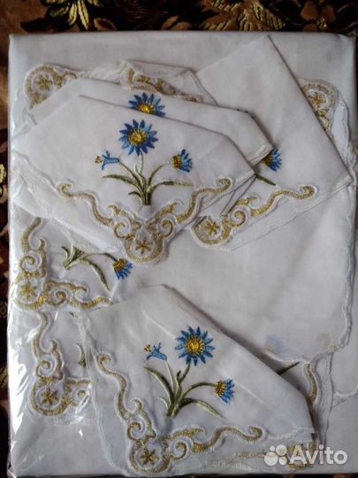 Набор праздничный скатерть и салфетки