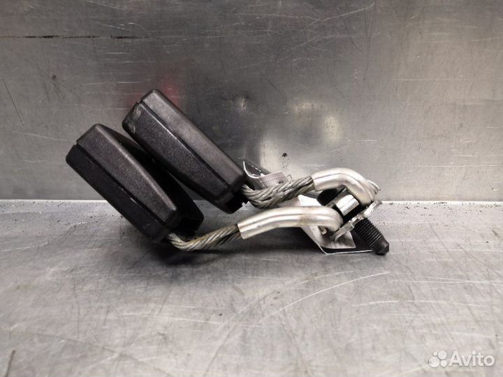 Ответная часть ремня безопасности Volkswagen