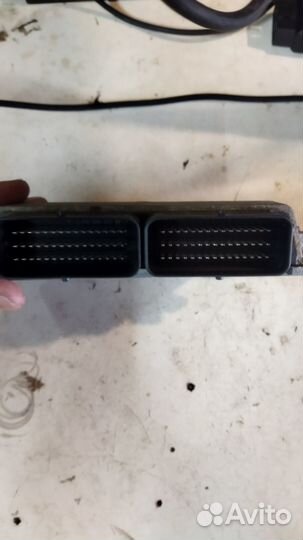 Эбу мозги Рено Логан