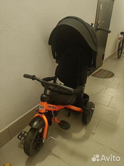 Велосипед трёх колёсный с ручкой