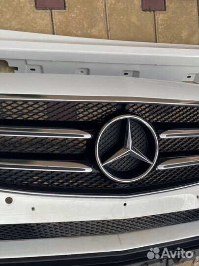 Бампер передний на w 213 оригинал