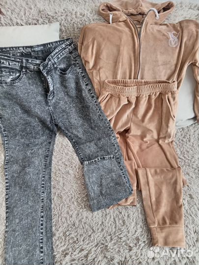 Спортивный костюм и джинсы