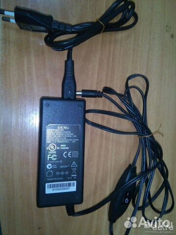 Б\У блок питания 5.5x2.1мм, 12V, 2.5A