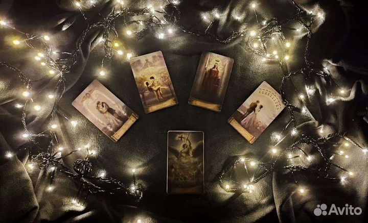 Таролог. Точный расклад на картах таро. Гадание