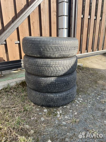 Yokohama Geolandar G033 215/70 R16
