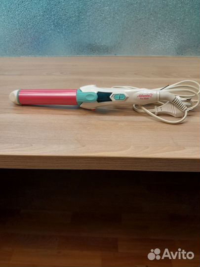Плойка, стайлер, выпрямитель волос