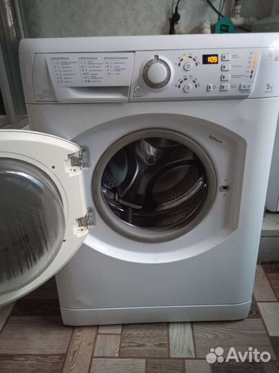 Стиральная машина hotpoint ariston
