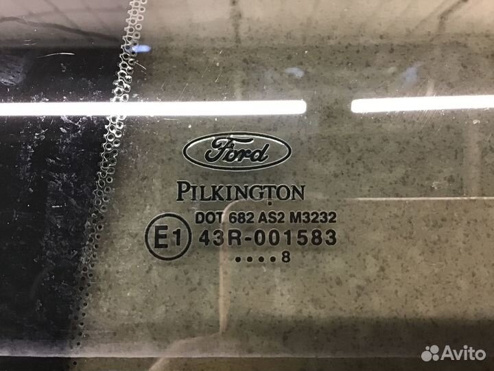 Стекло двери задней правой Ford Fusion 2002-2012