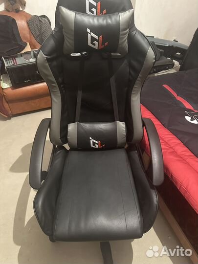 Компьютерное кресло