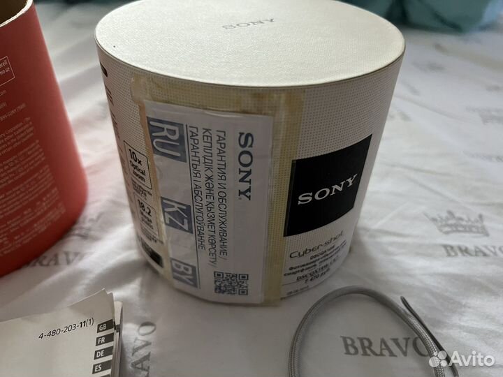 Камера Sony cyber-shot DSC-QX10