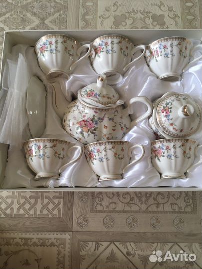 Костяной столовый чайный сервиз Китай на 6 персон