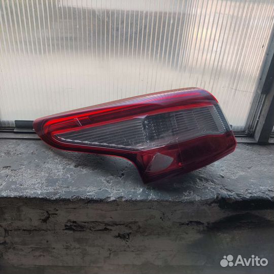 Задний фонарь nissan qashqai j11