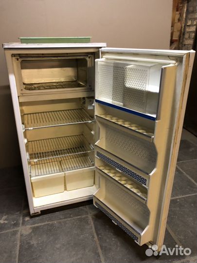 Холодильник минск-12Е