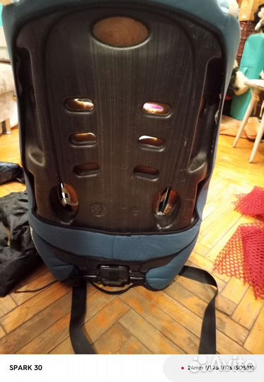 Детское кресло