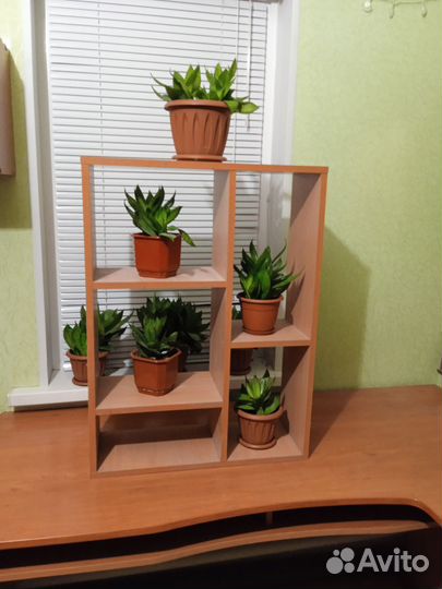 Компьютерный стол (полки-надстройка)