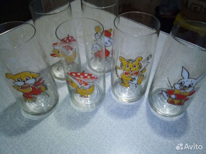 Стаканы стеклянные