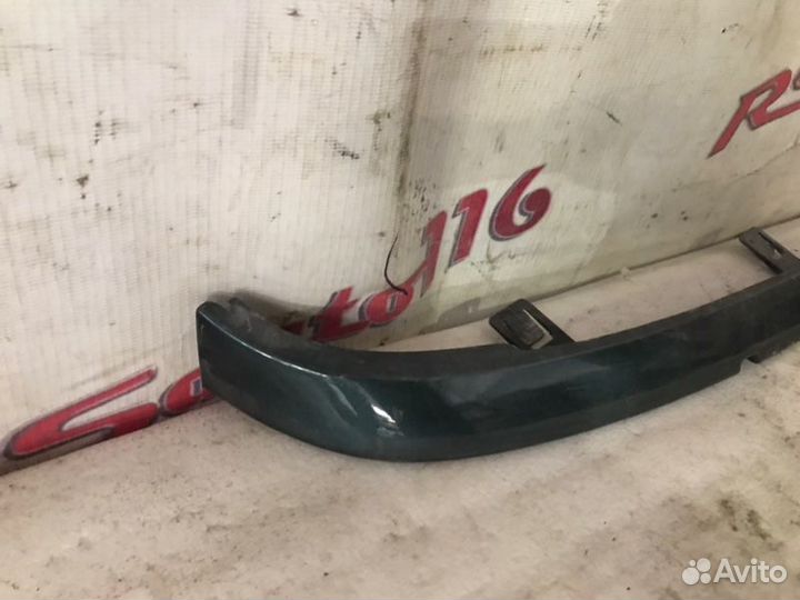 Накладка фары передняя правая Лада 2114