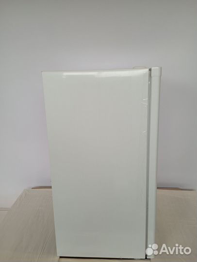 Холодильник maunfeld MFF83W