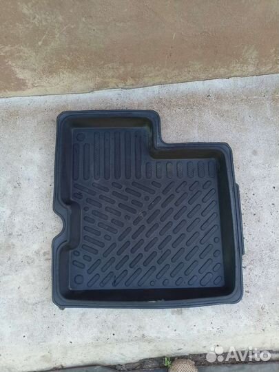 Резиновые коврики для Nissan Almera G 15